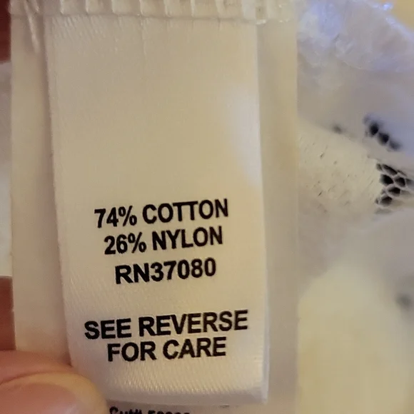 Cato cream floral lace short sleeve blouse black faux leather trim sz Large EUC… - Picture 7 of 8